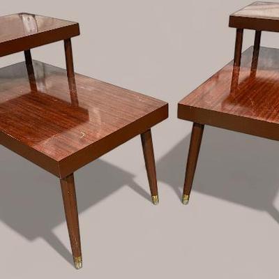 Vintage MCM two-tier side table set 