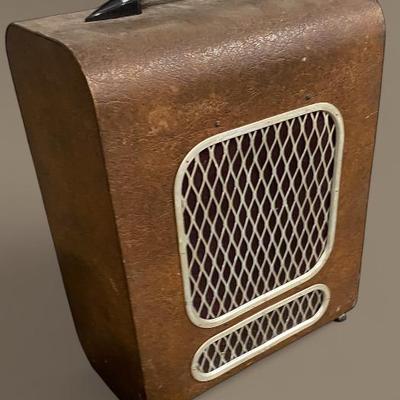 Vintage 1940s Ampower Model 80 Guitar Amp
