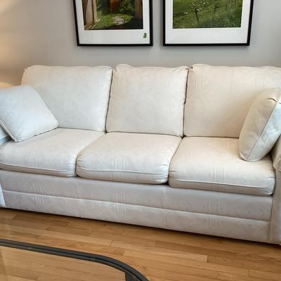 Hammary Cream Sleeper Sofa