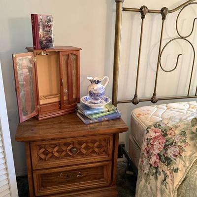 Sale Photo Thumbnail #82