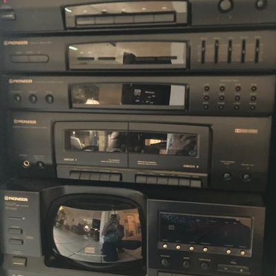 Pioneer Stereo System 