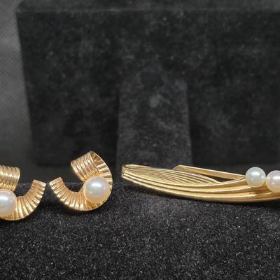 14k Gold Earrings & Lapel Pin From Tokyo Japan