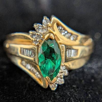 14K Diamond & Green Gemstone Ring