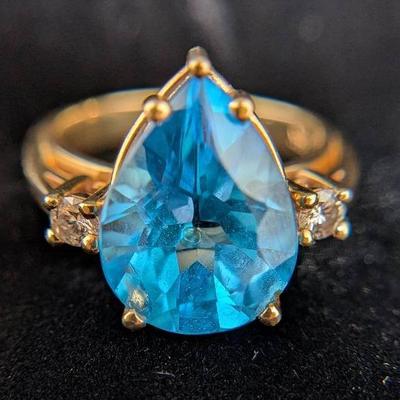 14K Diamond and Blue Gemstone Ring