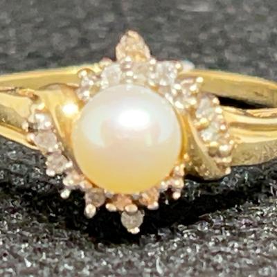 10K Gold Pearl & Gemstone Ring