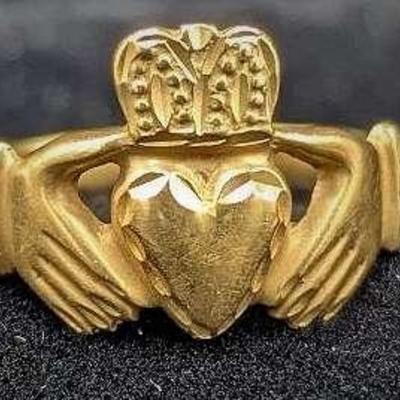 14K Claddaugh Gold Ring