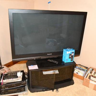 05 family room 56