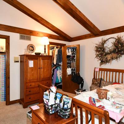 06 bedroom a141