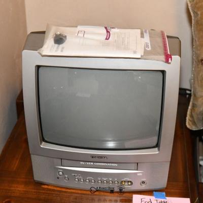 05 family room 20