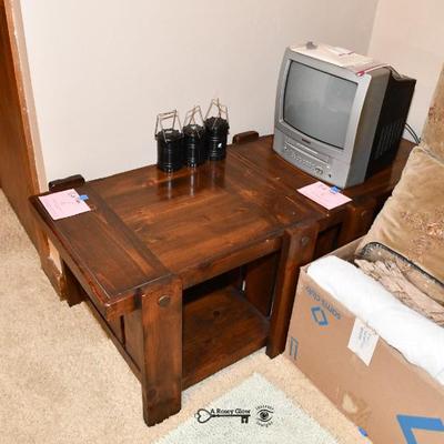05 family room 18