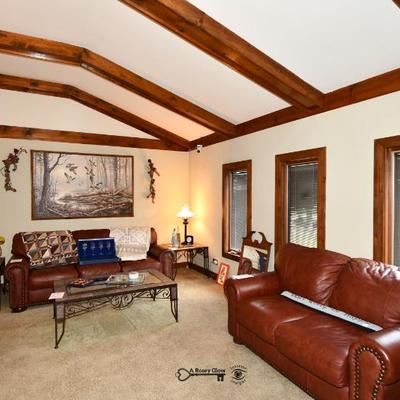 04 living room 2