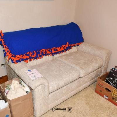05 family room 23