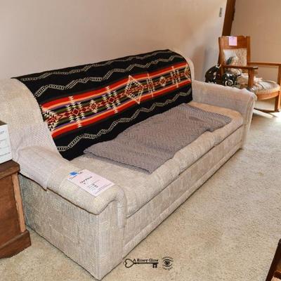 05 family room 36