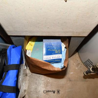 11 laundry room13