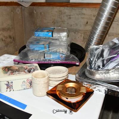 11 laundry room19