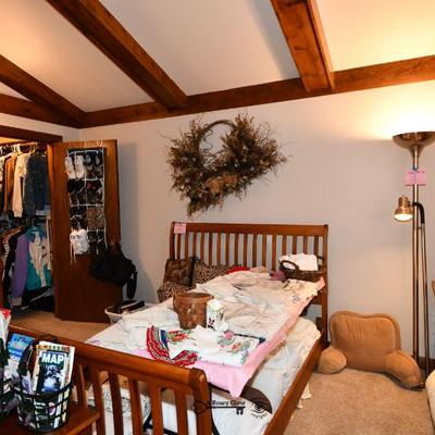 06 bedroom a142