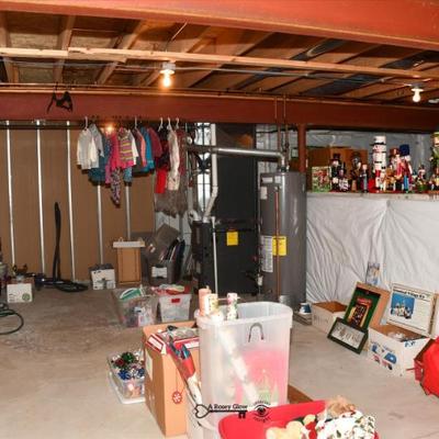 744 bonus room