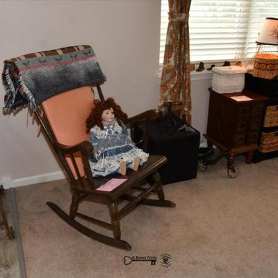 282 family room