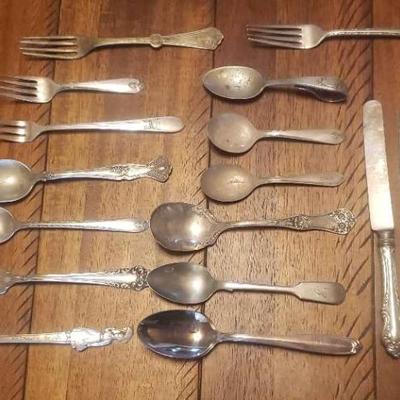 AAE088- Assorted Silver Plate Silverware