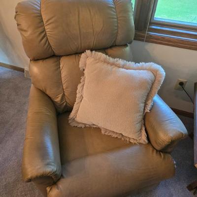 Sale Photo Thumbnail #30
