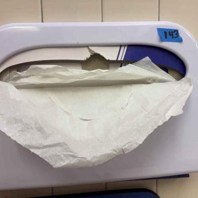CCS143-Disposable Seat Cover Dispenser