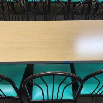 CCS086 - Six chairs and a table