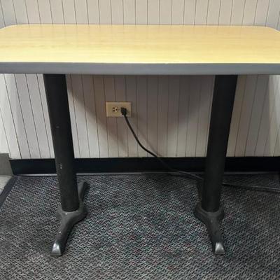 CCS162 - Table