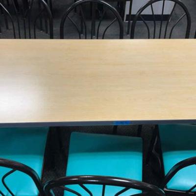 CCS076 - Six Chairs and a Table