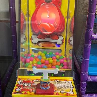 CCS122 Dog Pounder Arcade Game