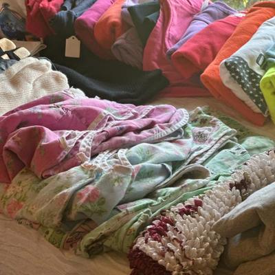 Sale Photo Thumbnail #57