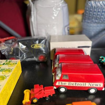 Sale Photo Thumbnail #247