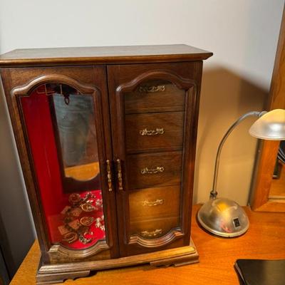 Sale Photo Thumbnail #101