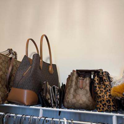 Sale Photo Thumbnail #92