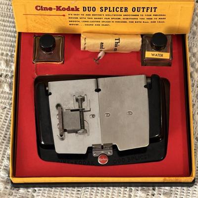 Sale Photo Thumbnail #36: Cine-Kodak Duo Splicer Outfit