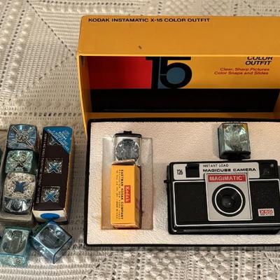 Sale Photo Thumbnail #34: Kodak Instamatic X-15 "Color Outfit" camera
