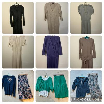 Vintage Dresses & Skirt Sets