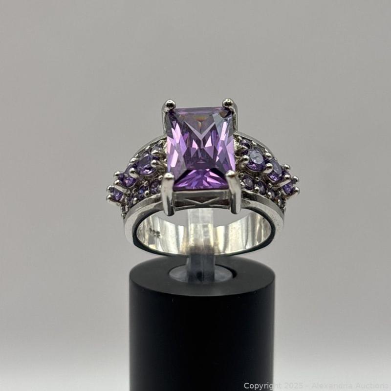 Sale Photo Thumbnail #32