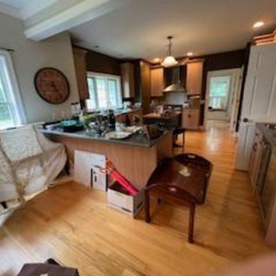 Sale Photo Thumbnail #18: Kitchen items