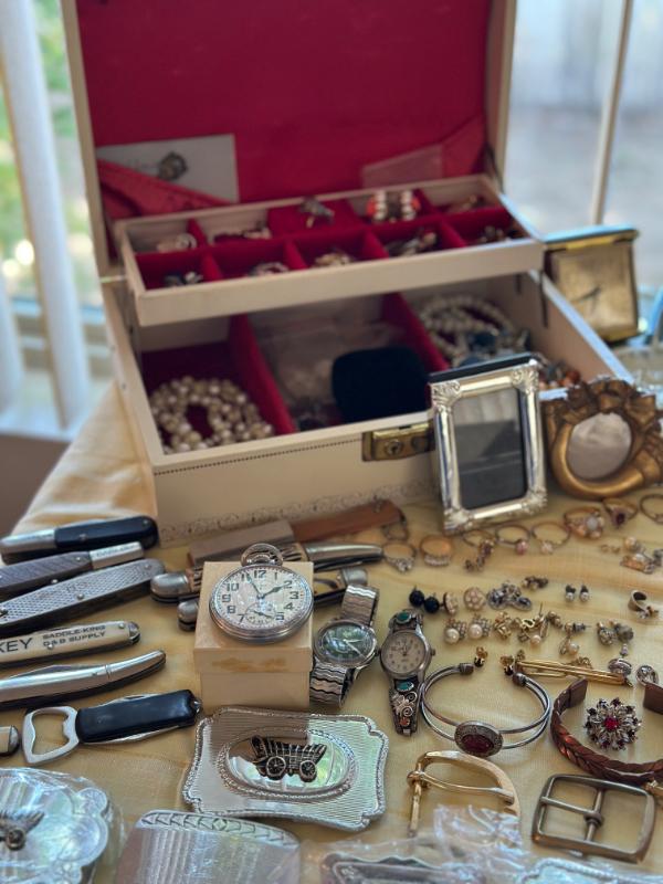 Sale Photo Thumbnail #22