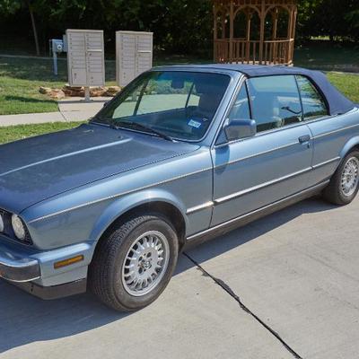Sale Photo Thumbnail #11: 1988 BMW 325iC
64,972 is the mileage