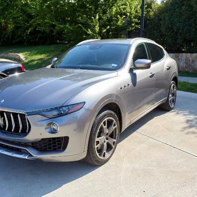 Sale Photo Thumbnail #8: 2017 Maserati Levante 
29,089 is the mileage