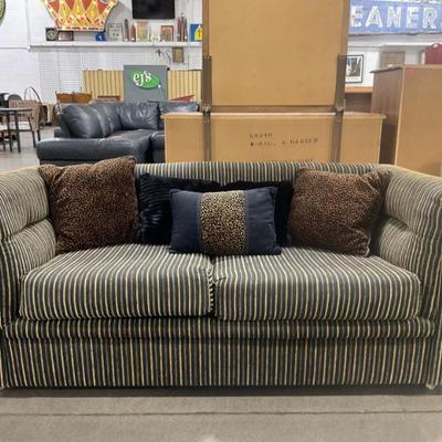Sale Photo Thumbnail #614