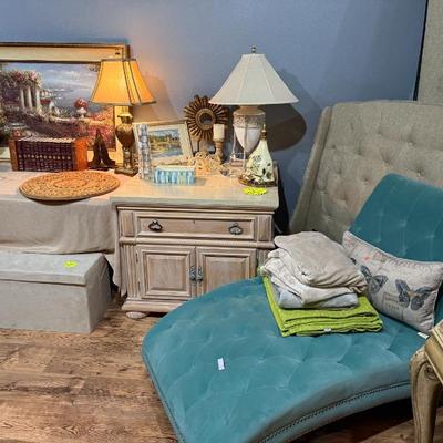 Sale Photo Thumbnail #94