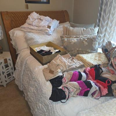 Sale Photo Thumbnail #117