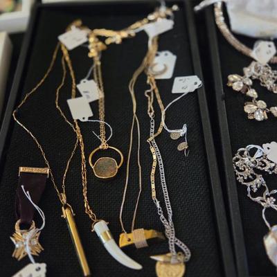 Sale Photo Thumbnail #83