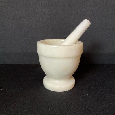 Marble Mortar And Pestle 