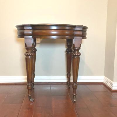 Ethan Allen Tuscany Marquetry Mahogany End Table With Casters