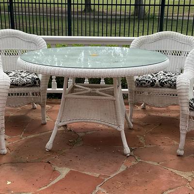 Wicker Resin Patio Table & Chairs