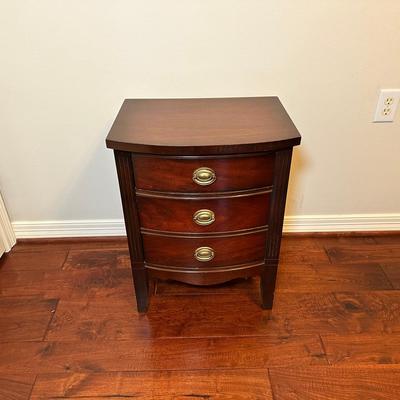 Wood Nightstand With 2 Drawers