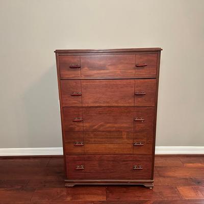Wooden 5 Drawer Dresser